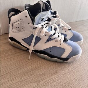 Jordan 6 Retro UNC GS youth Size 6y White University Blue CT8529-410 Basketball